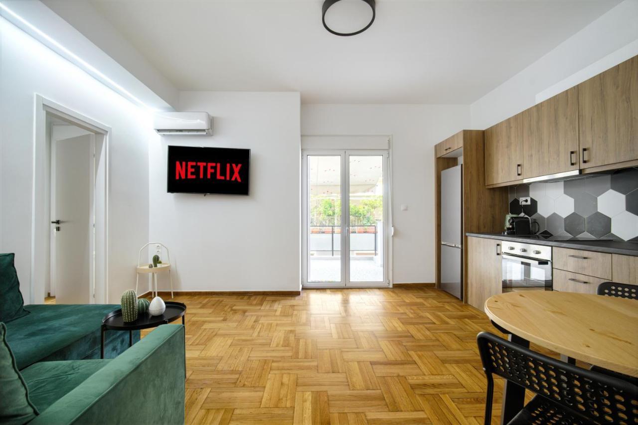Majestic Flat With Huge Terrace In The City Center Athens Luaran gambar