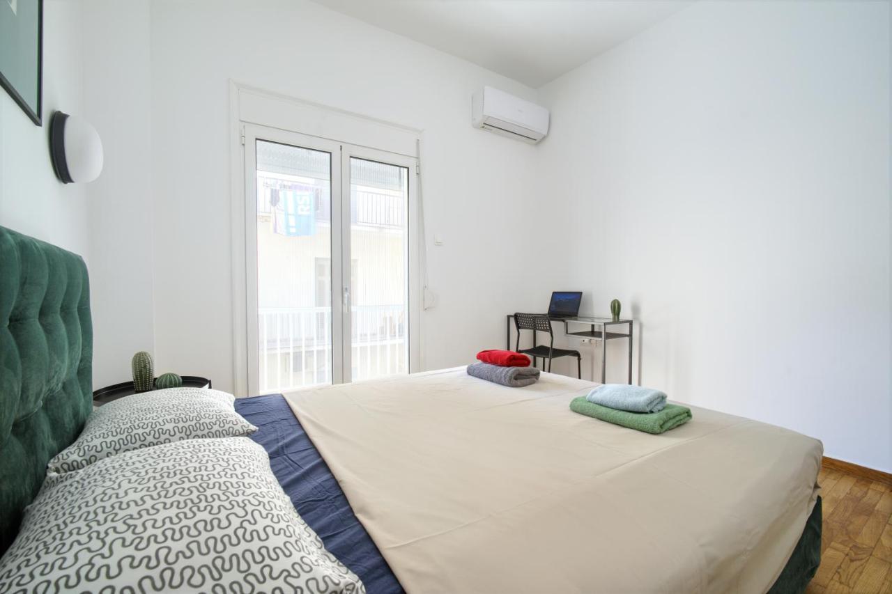 Majestic Flat With Huge Terrace In The City Center Athens Luaran gambar