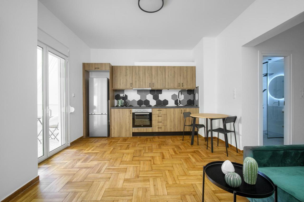 Majestic Flat With Huge Terrace In The City Center Athens Luaran gambar