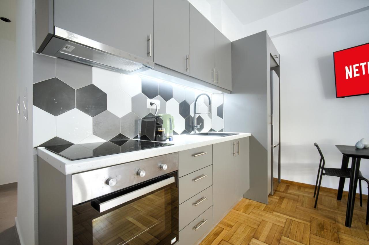 Majestic Flat With Huge Terrace In The City Center Athens Luaran gambar